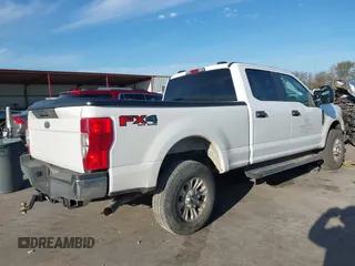2021 Ford Super Duty F-250 SRW XL with VIN 1FT7W2B65MEC22603, listed as a IAAI auction lot 41251511 with 79,485 mi miles. Bid and sale history available at carsss.com. Image 4.