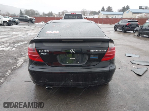 2003 Mercedes-Benz C 230 Kompressor with VIN WDBRN40J43A389733, listed as a IAAI auction lot 41560090 with 154,622 mi miles and . Bid and sale history available at DreamBid. Image 16.