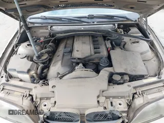 2005 BMW 3 Series 325Ci with VIN WBABW33415PL36114, listed as a IAAI auction lot 41494702 with 188,456 mi miles and . Bid and sale history available at carsss.com. Image 10.