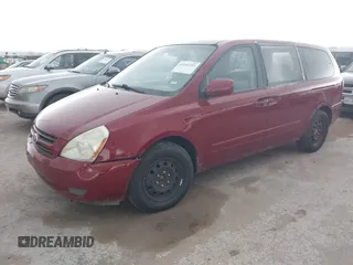 2006 Kia Sedona LX with VIN KNDMB233266022696, listed as a IAAI auction lot 41941355 with 1 mi miles. Bid and sale history available at carsss.com. Image 2.