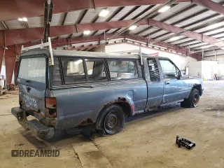 1992 Toyota Pickup DLX z VIN JT4RN93P0N5065687, wystawiony jako Copart lot #56355125 z przebiegiem 215 019 mil mil oraz Czysty tytuł • Clean title. Historia ofert i sprzedaży dostępna na DreamBid. Obrazek 3.