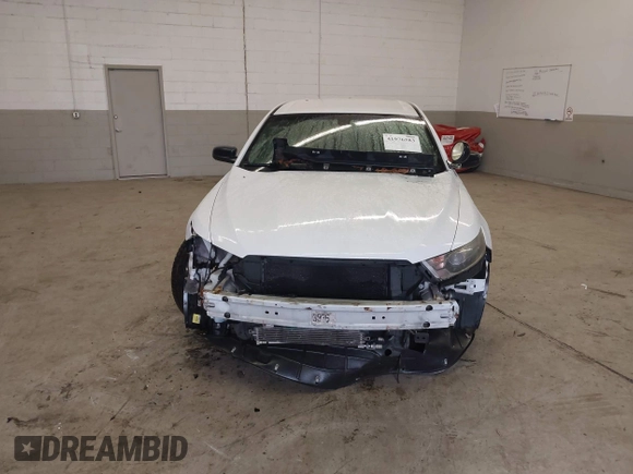 2013 Ford Police Interceptor с VIN 1FAHP2M8XDG152879, выставлен на аукционе IAAI как лот 41976583 с пробегом 138 129 миль миль и . История ставок и продаж доступна на DreamBid. Изображение 13.