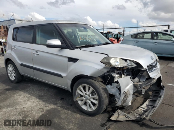 2012 Kia Soul + with VIN KNDJT2A6XC7400914, listed as a Copart auction lot 42729445 with 37,815 mi miles and Salvage Title. Bid and sale history available at carsss.com. Image 4.