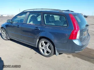 2008 Volvo V50 2.4L with VIN YV1MW382882379153, listed as a IAAI auction lot 41484447 with 223,450 mi miles. Bid and sale history available at carsss.com. Image 3.
