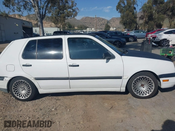 1997 Volkswagen Golf с VIN 3VWKB81H6VM030384, выставлен на аукционе IAAI как лот 41684593 с пробегом 223 869 миль миль и . История ставок и продаж доступна на DreamBid. Изображение 13.