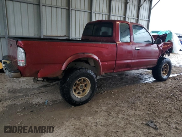 1998 Toyota Tacoma with VIN 4TAWN72N8WZ050383, listed as a Copart auction lot 44351075 with 251,295 mi miles and Salvage Title. Bid and sale history available at DreamBid. Image 3.