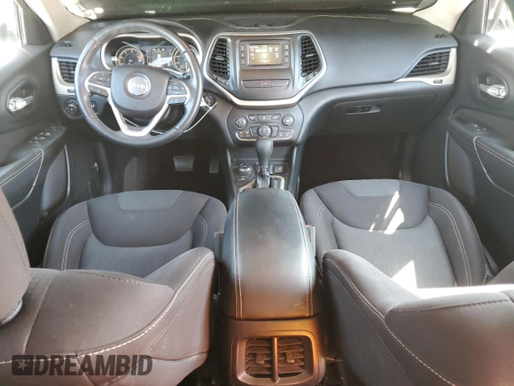 2016 Jeep Cherokee Latitude с VIN 1C4PJMCB3GW361777, выставлен на аукционе Copart как лот 62580475 с пробегом 55 299 миль миль и Списание • Salvage title. История ставок и продаж доступна на DreamBid. Изображение 8.