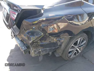 2020 Nissan Maxima SV z VIN 1N4AA6CV3LC374574, wystawiony jako IAAI lot #41954908 z przebiegiem 93 302 mil mil oraz . Historia ofert i sprzedaży dostępna na DreamBid. Obrazek 12.
