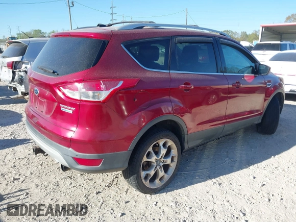 2013 Ford Escape Titanium with VIN 1FMCU0J95DUA97835, listed as a IAAI auction lot 41819940 with 198,536 mi miles. Bid and sale history available at carsss.com. Image 4.