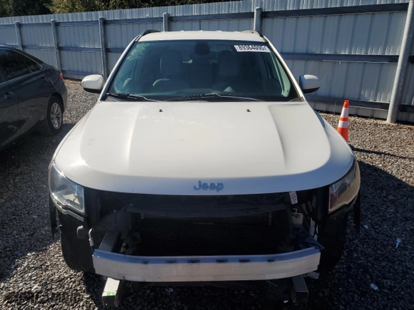 2019 Jeep Compass Latitude with VIN 3C4NJCBB0KT651914, listed as a Copart auction lot 89364095 with 115,623 mi miles and Non Repairable. Bid and sale history available at carsss.com. Image 5.
