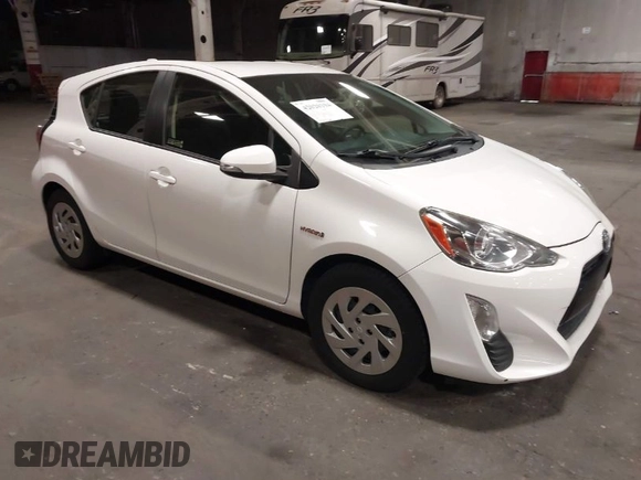 2016 Toyota Prius One z VIN JTDKDTB33G1121647, wystawiony jako IAAI lot #42020194 z przebiegiem 72 535 mil mil oraz . Historia ofert i sprzedaży dostępna na DreamBid. Obrazek 1.