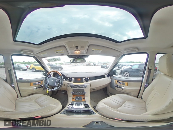 2015 Land Rover LR4 HSE with VIN SALAG2V67FA748667, listed as a Copart auction lot 54931885 with 141,641 mi miles and Salvage Title. Bid and sale history available at DreamBid. Image 15.