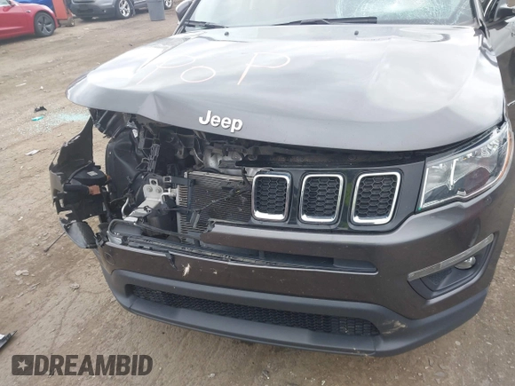 2021 Jeep Compass Latitude with VIN 3C4NJDBBXMT551702, listed as a IAAI auction lot 42045266 with 67,882 mi miles and . Bid and sale history available at DreamBid. Image 6.