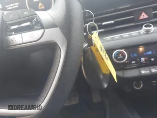 2024 Hyundai Elantra SEL с VIN KMHLM4DG4RU689798, выставлен на аукционе IAAI как лот 42680160 с пробегом 14 903 миль миль и . История ставок и продаж доступна на DreamBid. Изображение 11.