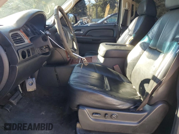 2008 Chevrolet Tahoe 1LT with VIN 1GNFC13J38R122636, listed as a Copart auction lot 86992094 with 236,601 mi miles and Salvage title. Bid and sale history available at DreamBid. Image 7.