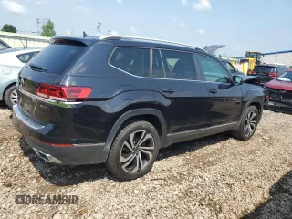 2022 Volkswagen Atlas SEL with VIN 1V2BR2CA1NC560810, listed as a Copart auction lot 63440665 with 54,121 mi miles and Salvage title. Bid and sale history available at DreamBid. Image 3.