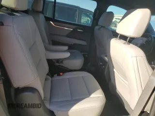 2024 GMC Acadia FWD Elevation z VIN 1GKENKKS3RJ218625, wystawiony jako Copart lot #47203595 z przebiegiem 3 582 mil mil oraz Szkoda całkowita • Salvage title. Historia ofert i sprzedaży dostępna na DreamBid. Obrazek 11.