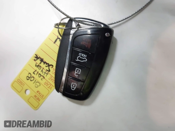 2017 Hyundai Santa Fe Ultimate with VIN 5NMZW4LA0HH040141, listed as a IAAI auction lot 42603243 with 140,817 mi miles and . Bid and sale history available at DreamBid. Image 11.