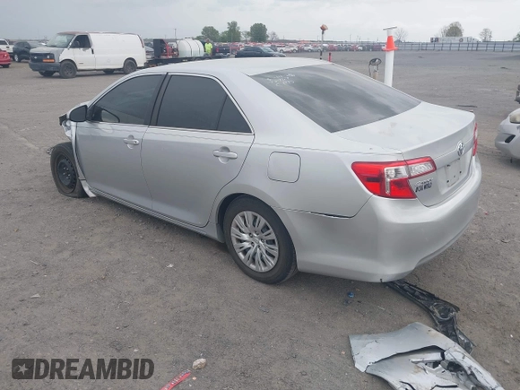 2014 Toyota Camry L with VIN 4T1BF1FK6EU346670, listed as a IAAI auction lot 41942544 with 140,438 mi miles and . Bid and sale history available at DreamBid. Image 3.