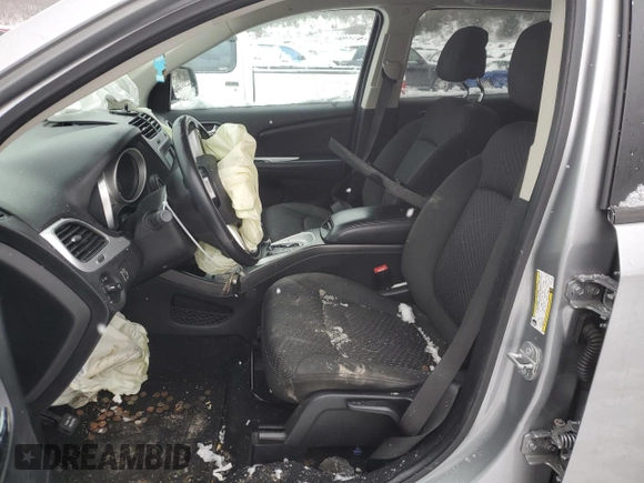 2019 Dodge Journey SE with VIN 3C4PDCBG2KT701174, listed as a Copart auction lot 46288055 with 99,879 mi miles and Salvage Title. Bid and sale history available at DreamBid. Image 7.