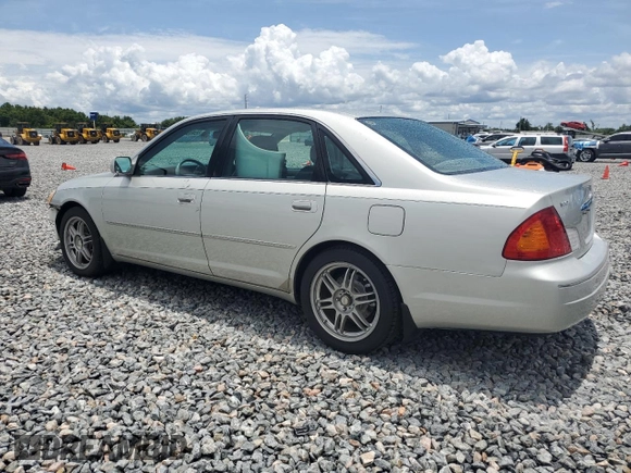 2000 Toyota Avalon XL with VIN 4T1BF28B5YU074538, listed as a Copart auction lot 59406425 with 187,495 mi miles and Non repairable. Bid and sale history available at DreamBid. Image 2.