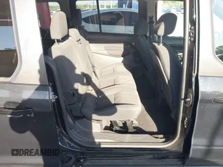 2014 Ford Transit Connect XLT z VIN NM0GE9F76E1164294, wystawiony jako IAAI lot #42261397 z przebiegiem 129 812 mil mil oraz . Historia ofert i sprzedaży dostępna na DreamBid. Obrazek 8.