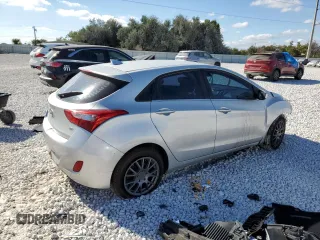 2013 Hyundai Elantra GT with VIN KMHD35LE1DU029594, listed as a Copart auction lot 77214544 with 0 mi miles and Salvage Title. Bid and sale history available at carsss.com. Image 3.