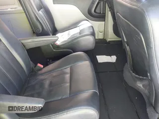 2014 Chrysler Town & Country Touring with VIN 2C4RC1BG6ER217760, listed as a IAAI auction lot 41893658 with 171,560 mi miles. Bid and sale history available at carsss.com. Image 8.