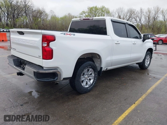 2021 Chevrolet Silverado 1500 LT with VIN 3GCUYDED4MG312692, listed as a IAAI auction lot 41922874 with 141,479 mi miles. Bid and sale history available at carsss.com. Image 4.