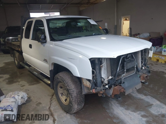 2004 Chevrolet Silverado 3500 z VIN 1GCHK39284E265681, wystawiony jako IAAI lot #41435024 z przebiegiem 305 340 mil mil oraz . Historia ofert i sprzedaży dostępna na DreamBid. Obrazek 14.