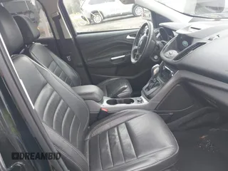 2016 Ford Escape SE with VIN 1FMCU9GX6GUA81609, listed as a IAAI auction lot 41947984 with 159,254 mi miles. Bid and sale history available at carsss.com. Image 5.