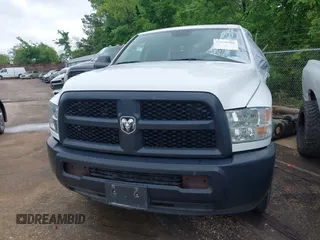 2018 Ram 2500 Tradesman с VIN 3C6TR4HT1JG277334, выставлен на аукционе IAAI как лот 42058908 с пробегом 60 589 миль миль и . История ставок и продаж доступна на DreamBid. Изображение 12.