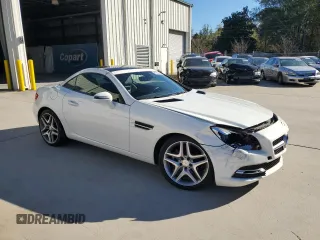 2013 Mercedes-Benz SLK-Class SLK 250 with VIN WDDPK4HA1DF067941, listed as a Copart auction lot 81934424 with 101,404 mi miles and Salvage Title. Bid and sale history available at carsss.com. Image 4.