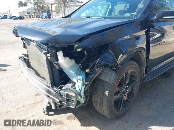 2020 Chevrolet Traverse Premier with VIN 1GNEVKKW0LJ295174, listed as a IAAI auction lot 41599409 with 30,291 mi miles. Bid and sale history available at carsss.com. Image 6.