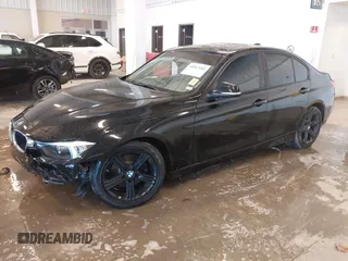 2015 BMW 3 Series 320i xDrive with VIN WBA3C3C56FK203031, listed as a IAAI auction lot 41012182 with 83,611 mi miles and . Bid and sale history available at DreamBid. Image 19.
