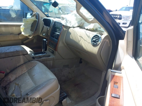 2007 Ford Explorer Eddie Bauer with VIN 1FMEU64867UB81262, listed as a IAAI auction lot 42558524 with 185,471 mi miles and . Bid and sale history available at DreamBid. Image 5.
