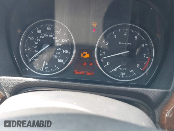 2007 BMW 3 Series 335i with VIN WBAVB73507VF54233, listed as a IAAI auction lot 39816172 with 96,076 mi miles. Bid and sale history available at carsss.com. Image 7.