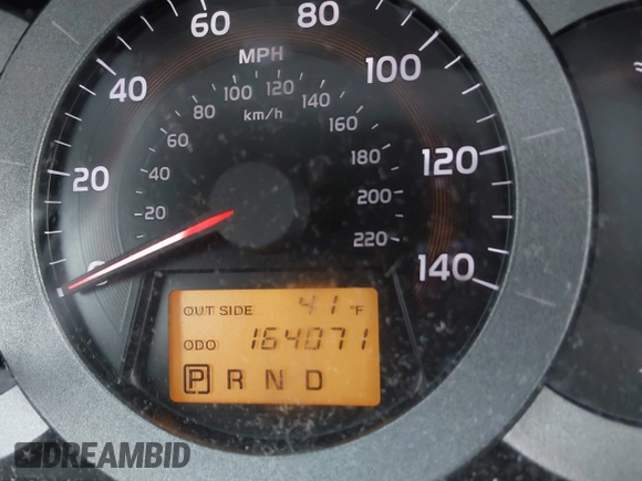 2007 Toyota RAV4 Limited with VIN JTMZD31V676038668, listed as a IAAI auction lot 41952011 with 164,071 mi miles. Bid and sale history available at carsss.com. Image 7.