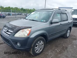 2005 Honda CR-V EX with VIN SHSRD78845U332443, listed as a IAAI auction lot 42161060 with 72,444 mi miles and . Bid and sale history available at carsss.com. Image 2.