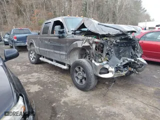 2016 Ford Super Duty F-250 SRW Lariat with VIN 1FT7W2B67GEA79674, listed as a IAAI auction lot 41420351 with 136,409 mi miles. Bid and sale history available at carsss.com. Image 1.