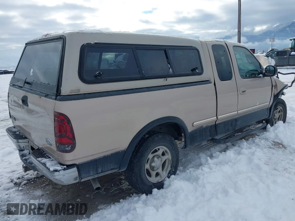 1998 Ford F-150 z VIN 1FTZX18W5WKB97701, wystawiony jako IAAI lot #41254873 z przebiegiem 291 523 mil mil oraz . Historia ofert i sprzedaży dostępna na DreamBid. Obrazek 4.