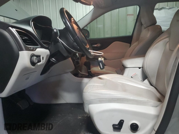 2020 Jeep Cherokee Limited with VIN 1C4PJMDX2LD627953, listed as a Copart auction lot 55845735 with 55,660 mi miles and Salvage title. Bid and sale history available at DreamBid. Image 7.