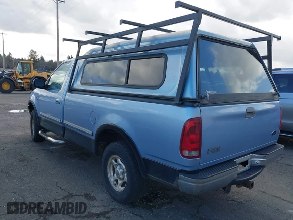 1998 Ford F-150 с VIN 1FTZF18W3WKB01356, выставлен на аукционе IAAI как лот 41718893 с пробегом 261 717 миль миль и . История ставок и продаж доступна на DreamBid. Изображение 3.