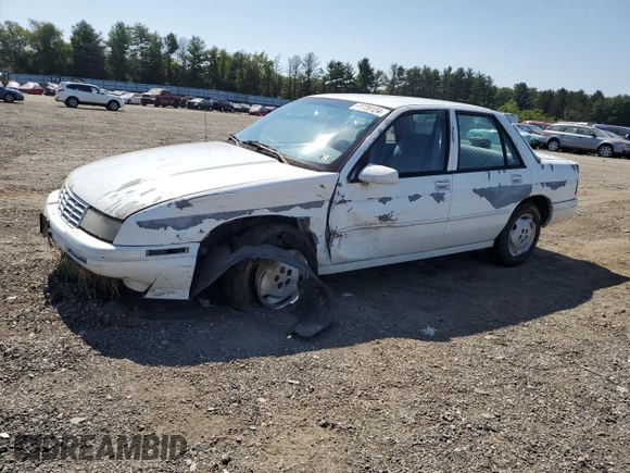 1995 Chevrolet Corsica z VIN 1G1LD5545SY244489, wystawiony jako Copart lot #68728124 z przebiegiem 109 894 mil mil oraz Szkody całkowita. Historia ofert i sprzedaży dostępna na DreamBid. Obrazek 1.