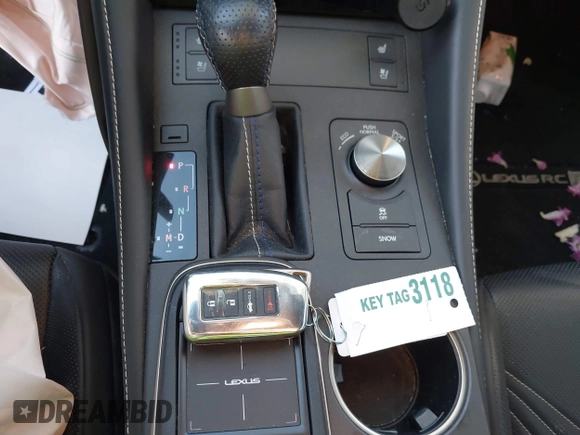 2015 Lexus RC F z VIN JTHHP5BC5F5002131, wystawiony jako IAAI lot #42358949 z przebiegiem 41 308 mil mil oraz . Historia ofert i sprzedaży dostępna na DreamBid. Obrazek 11.