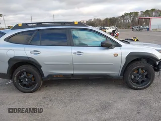 2025 Subaru Outback Wilderness with VIN 4S4BTGUD5S3134960, listed as a IAAI auction lot 41363592 with 4,165 mi miles. Bid and sale history available at carsss.com. Image 13.