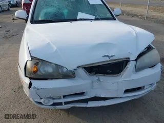 2006 Hyundai Elantra GLS with VIN KMHDN46D16U221642, listed as a IAAI auction lot 41754150 with 91,814 mi miles. Bid and sale history available at carsss.com. Image 6.