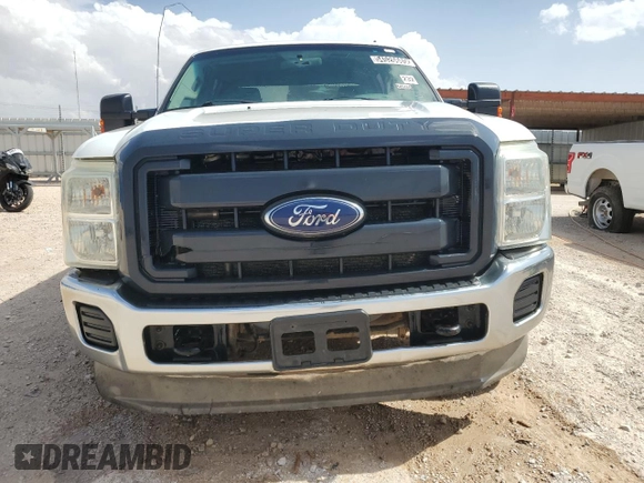 2012 Ford F-250 XL with VIN 1FT7W2BT7CEA67069, listed as a Copart auction lot 54526685 with 225,845 mi miles and Clean Title. Bid and sale history available at DreamBid. Image 5.