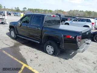 2006 Chevrolet Colorado LT w/3LT with VIN 1GCDS136968142830, listed as a IAAI auction lot 41711509 with 88,587 mi miles. Bid and sale history available at carsss.com. Image 3.