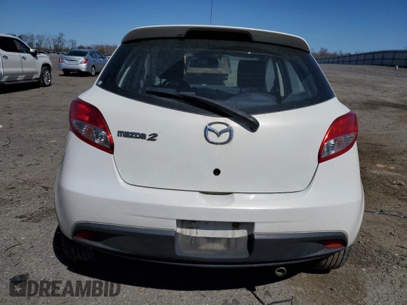 2013 Mazda 2 Touring z VIN JM1DE1LY5D0160472, wystawiony jako Copart lot #50191085 z przebiegiem 116 911 mil mil oraz Czysty tytuł • Clean title. Historia ofert i sprzedaży dostępna na DreamBid. Obrazek 6.